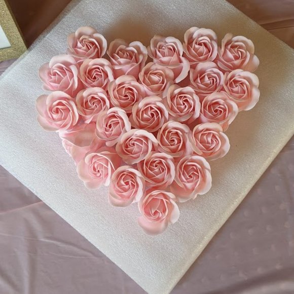 3 for 10 ⭐ 14pc Soap Rose Flower- Flora Scented Soap Rose Flower - Picture 2 of 3